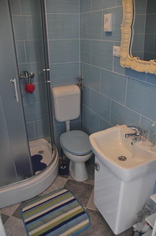 Apartment Stomorska Esterno foto