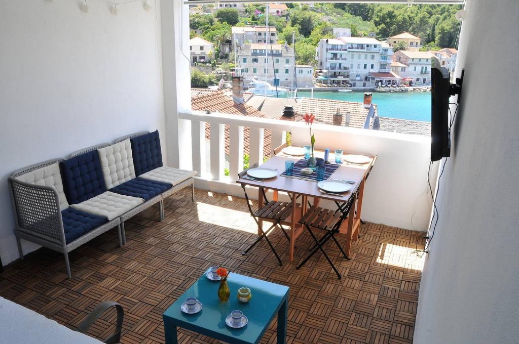 Apartment Stomorska Esterno foto