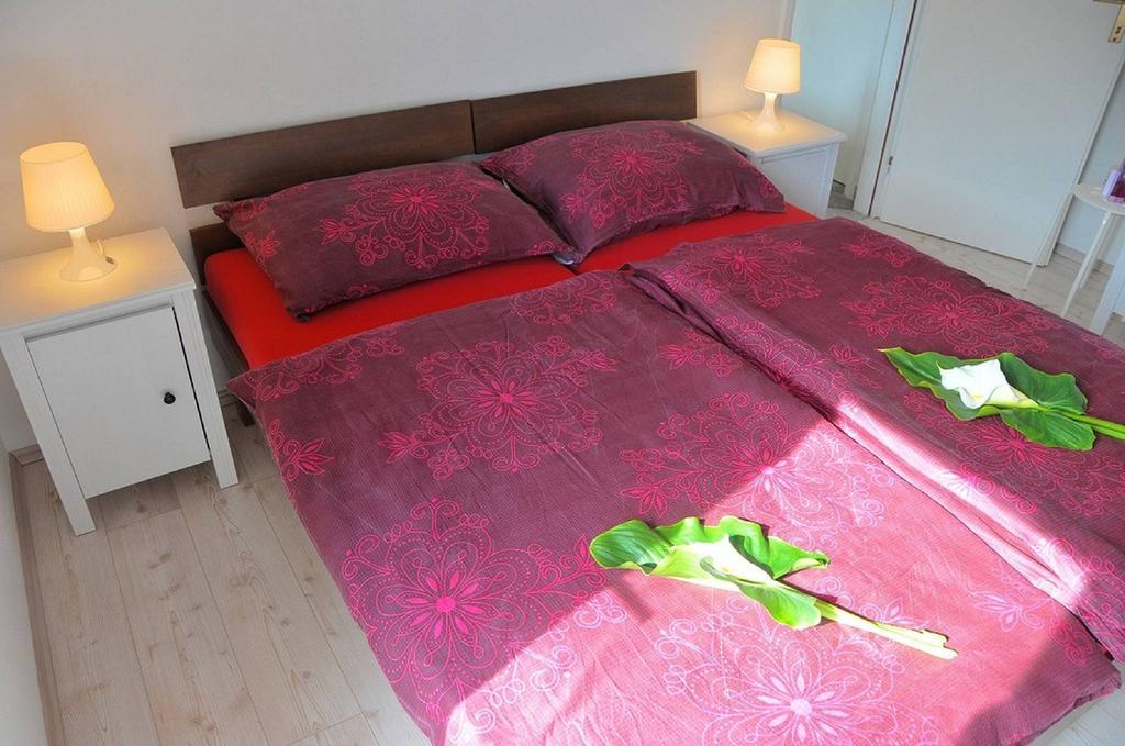Apartment Stomorska Esterno foto