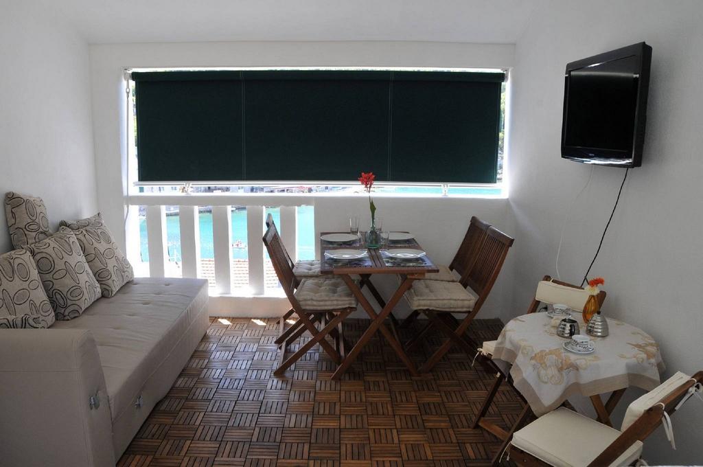 Apartment Stomorska Esterno foto