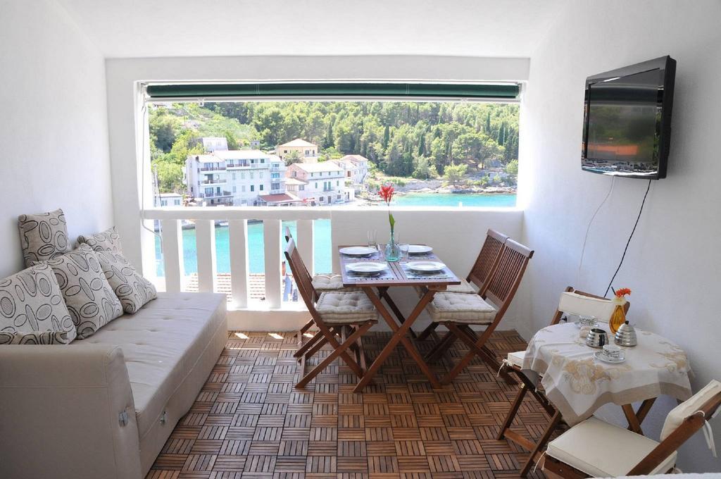 Apartment Stomorska Esterno foto